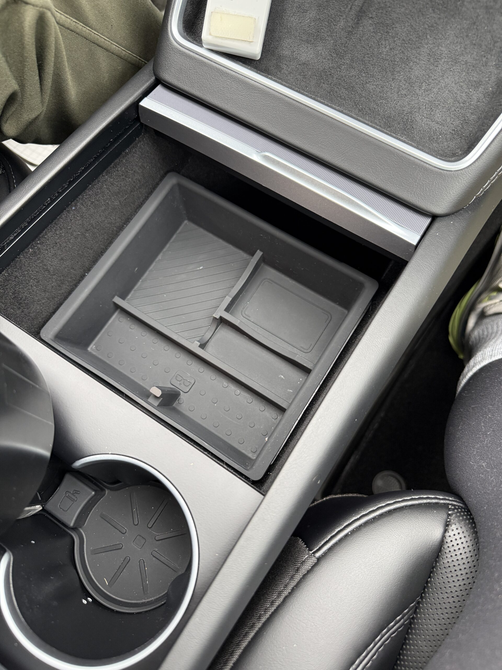Wigoo Center Console Organizer for tesla model y juniper accessories